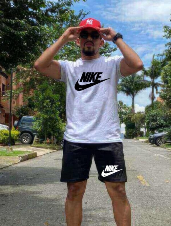 Conjunto Bermudas Nike